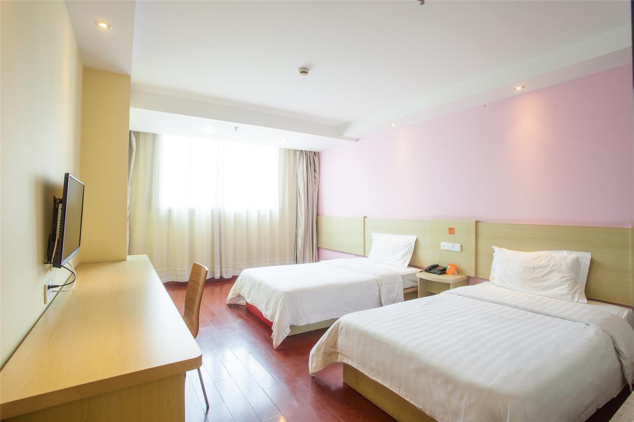 7Days Inn Qingdao Development Zone Jinshatan Quarto foto